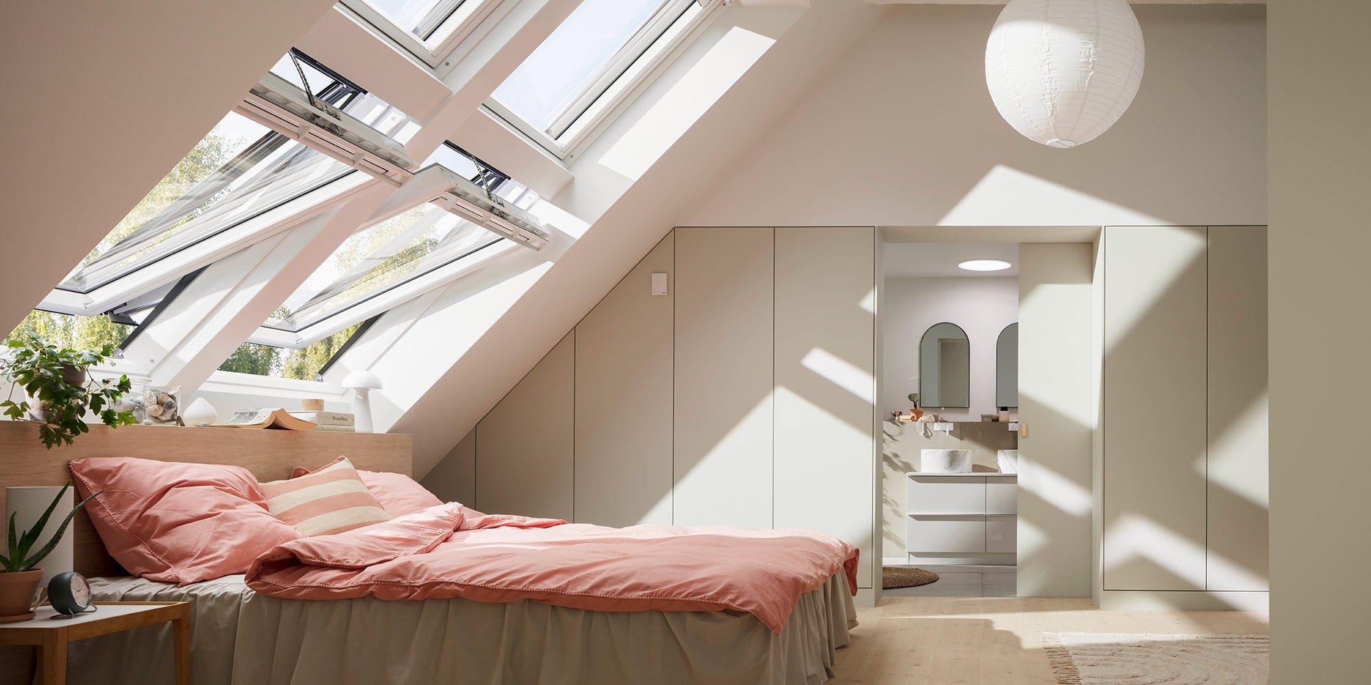 Centre Pivot Roof Windows